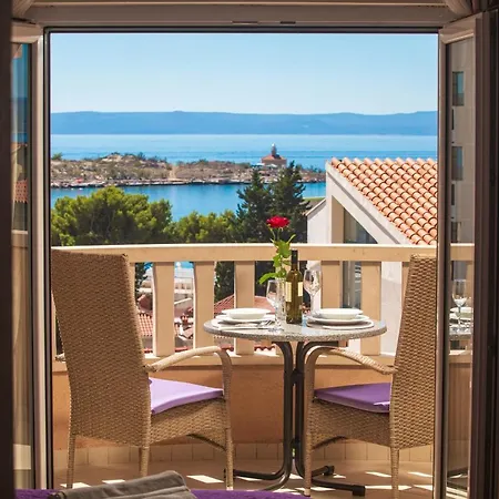 Daire Petrovic Makarska