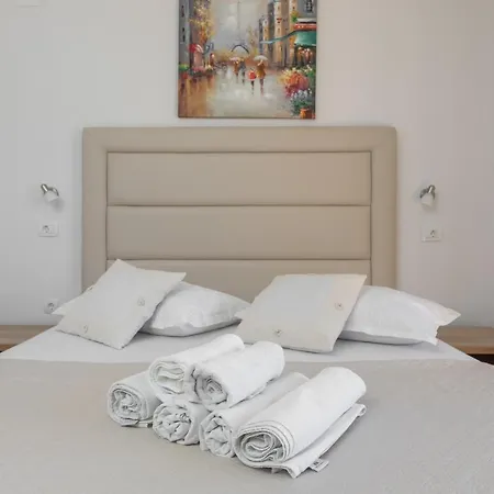 Petrovic Lägenhet Makarska