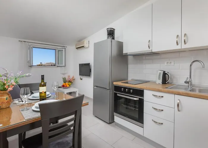 Petrovic Μακάρσκα