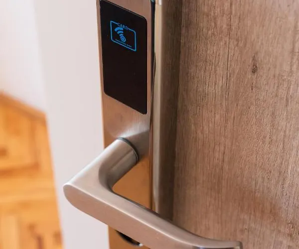 Διαμέρισμα Petrovic Μακάρσκα