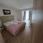 Petrovic Apartmán *
